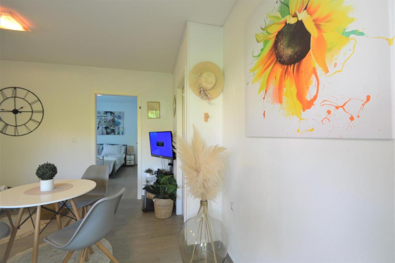 Apartment Vinea-Parking Included Šibenik Exterior foto